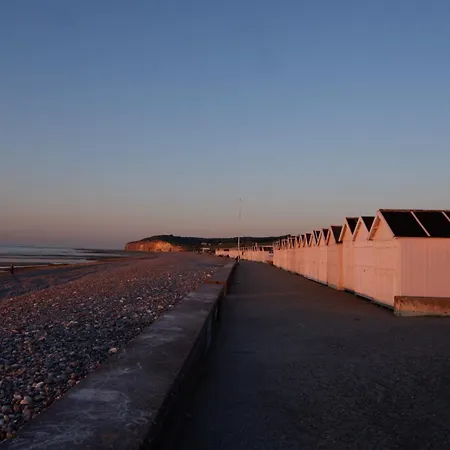 Maison Familiale Proche Nyaraló Quiberville