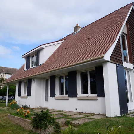 Nyaraló Maison Familiale Proche *