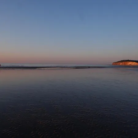 Maison Familiale Proche Nyaraló *